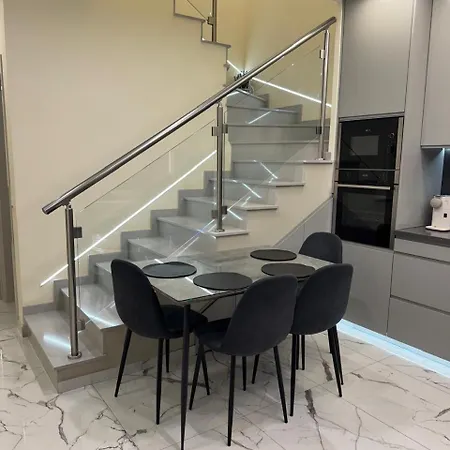 Σπίτι διακοπών Modern 2 Bedroom Townhouse Πάφος