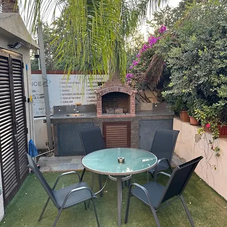 Modern 2 Bedroom Townhouse * Paphos